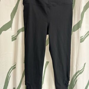 Mono B Women’s Black Leggings